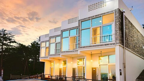 모아모아 스파 펜션