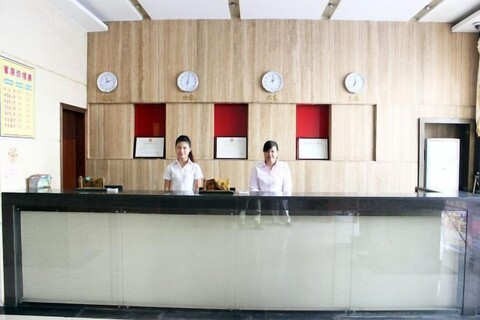 Jinqiao Hotel (Shenzhen Longhua)
