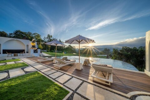 더 한즈 빌라 킨타마니