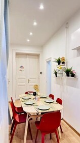 Jozsef 18 Apartment - 5 mins to New York Café