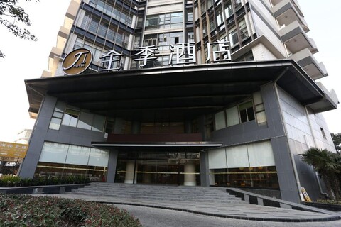 JI 호텔 상하이 차오바오루 선문라이트센터