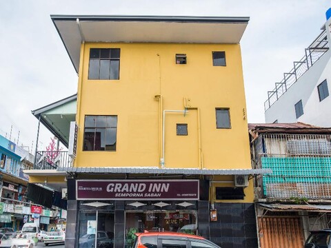 Grand inn