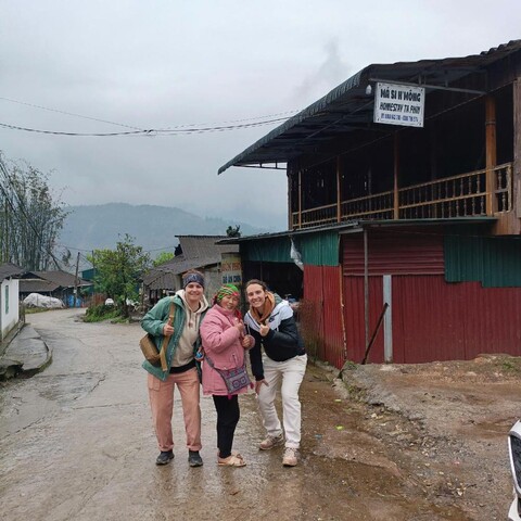 마 시 흐몽 홈스테이 따 핀