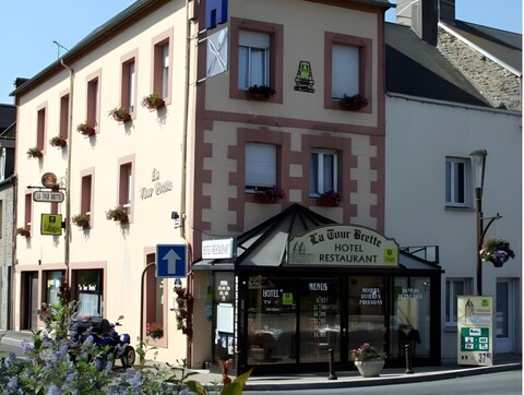 Logis Hotel et Restaurant La Tour Brette