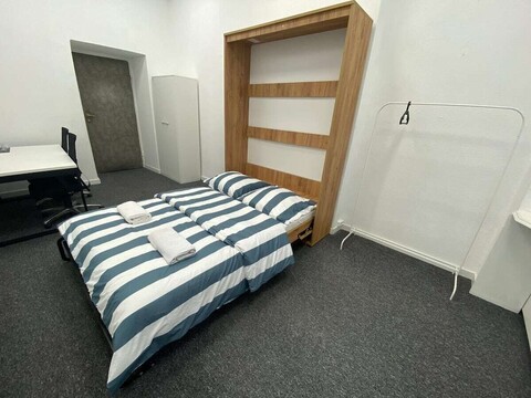 판타스틱 인 바르샤바, 고르스키에고