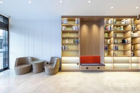 Grace Hotel (Shanghai Songjiang South Railway Station)