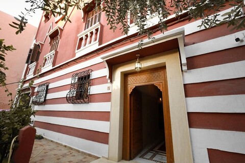 에메랄드 팰리스