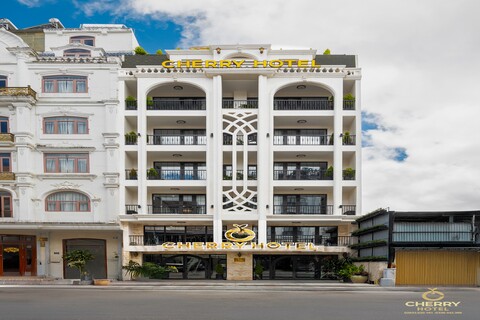 Cherry Dalat 3 - Luxury Hotel