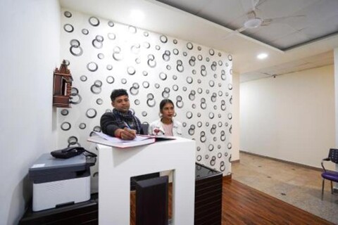 OYO 77914 Hotel Mannat