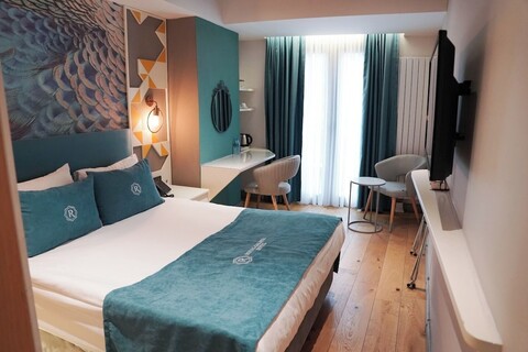 로열 갈라타 호텔