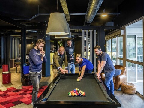 머큐어 라 아브르 상트르 바신 뒤 코메르스