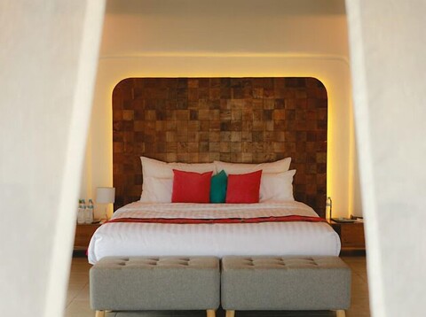 Elephant pool villa maetang chiangmai