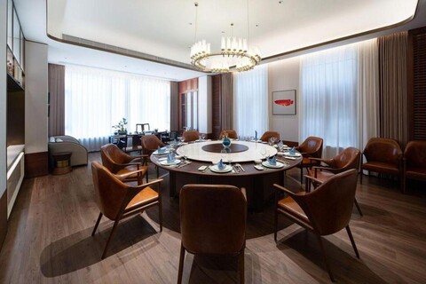 New Traders Hotel