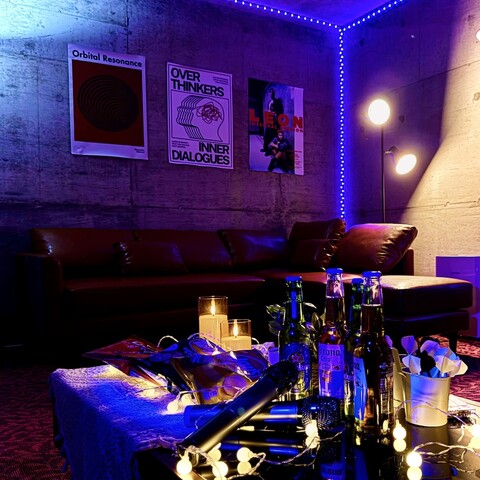 【온천/최대 28명】13베드룸｜다트 및 노래방｜주차 공간 2개