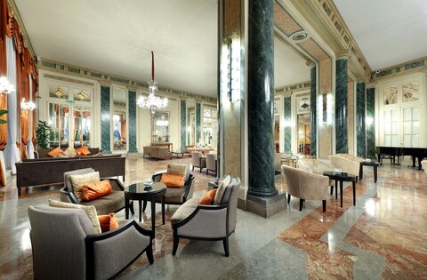 유로스타 호텔 엑스첼시오르