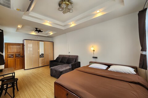 탈라드노이 페인트 하우스