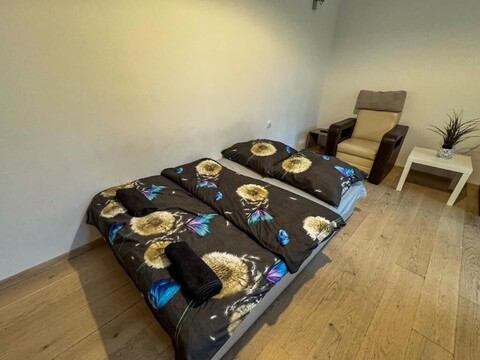 판타스틱 인 바르샤바, 폭살