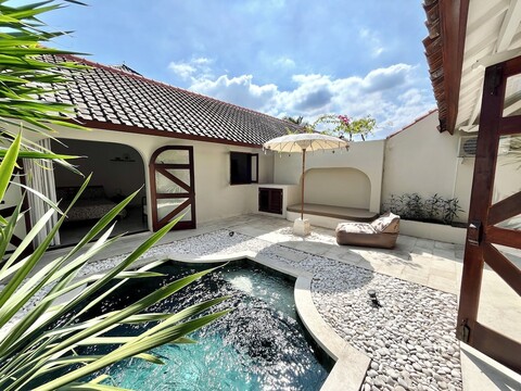 세미냑 근처의 매력적인 2베드룸 빌라