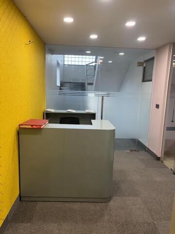 더 화이트클리프 인