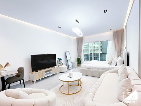 편안한 세인트 겟어웨이, 발코니, 수영장 및 체육관 이용 가능