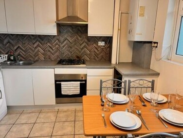 Beautiful Rooms close to Brick Lane