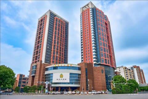 Suzhou Yajie Grand Hotel