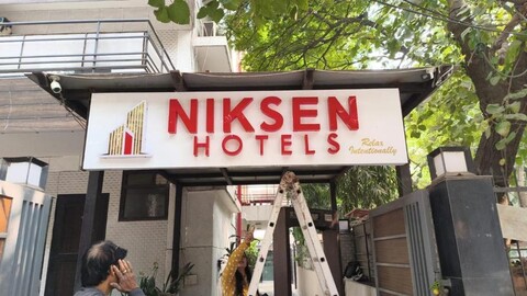 Niksen Hotels at Saket 