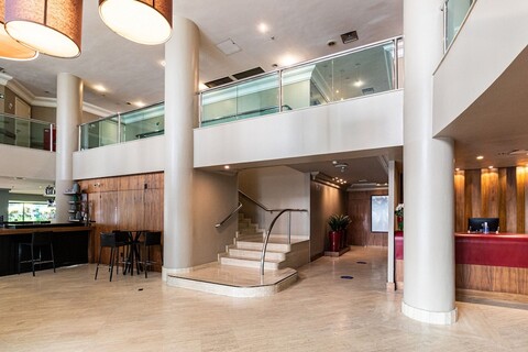 엘레강스 스위트 베리니