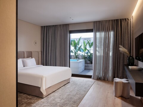 누르 아웃라인 아파트호텔