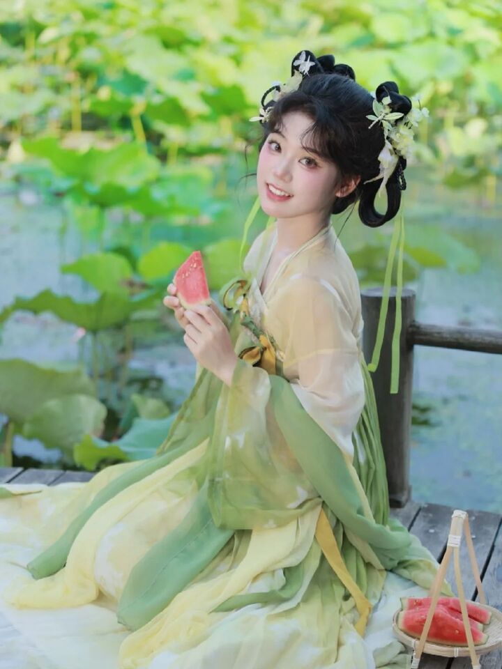 [항저우 왕홍 체험권] 서호에서 즐기는 중드 여주인공 일일체험! -i