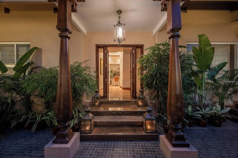 주스타 럭스 카시 파람파라, 바라나시