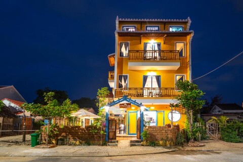 언 방 코너 하우스