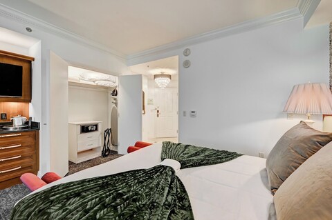 빈티지 레어 앳 시그니처