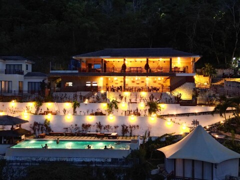 인센스 마운틴 리조트