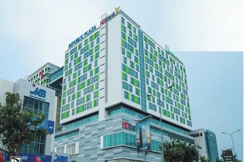 비비안 부티크 리퍼블릭 사이공 공항