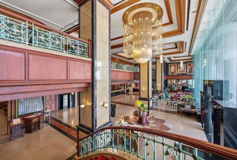 타운 인 타운 호텔 방콕