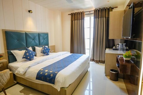 스리 샴 빌라스