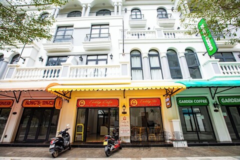 테디 96 홈스테이 & 카페 - 그랜드 월드 푸꾸옥