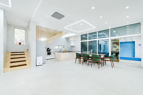 가평 헬리오스풀빌라