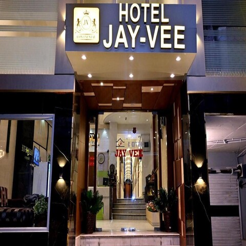 Hotel Jay Vee Continental