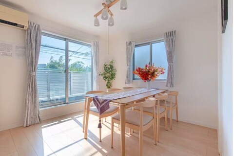 인기 있는 신주쿠 지역, 최대 12인