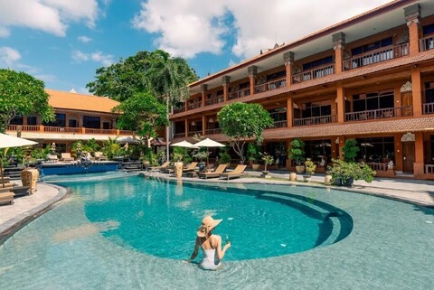 위나 홀리데이 빌라