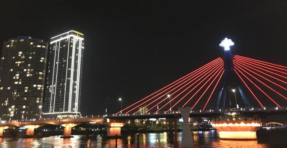 다낭 한강 야간 크루즈 투어