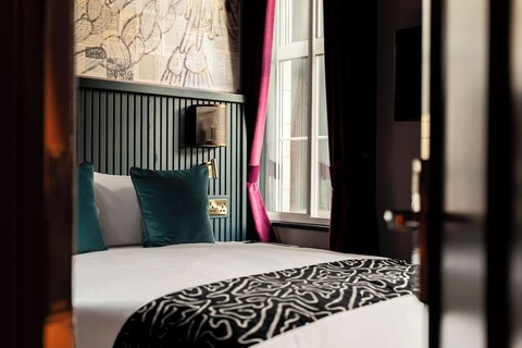 더 웰링턴 호텔