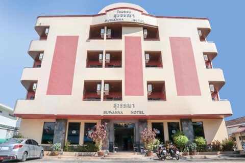 오요 747 수완나 호텔