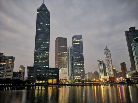 Xana Hotel (Fountain Park Store in Wuhan Financial Center)