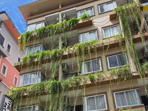 더 록 파통 컴포트 스테이