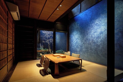 야도루 교토 하나레 미즈노에 노 야도