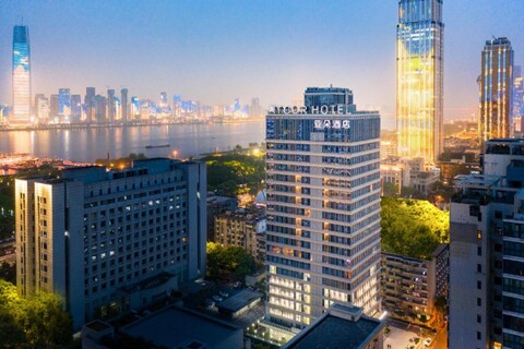 Atour Hotel Wuhan Tiandi Hankou Jiangtan