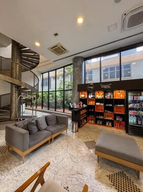 Flat próximo da Paulista e Oscar Freire